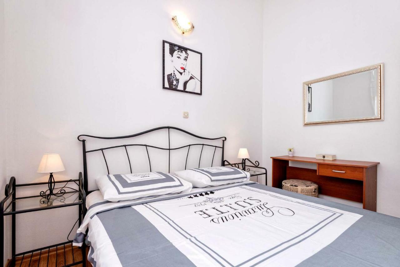 Apartmani Zlataric Stari Grad  Esterno foto